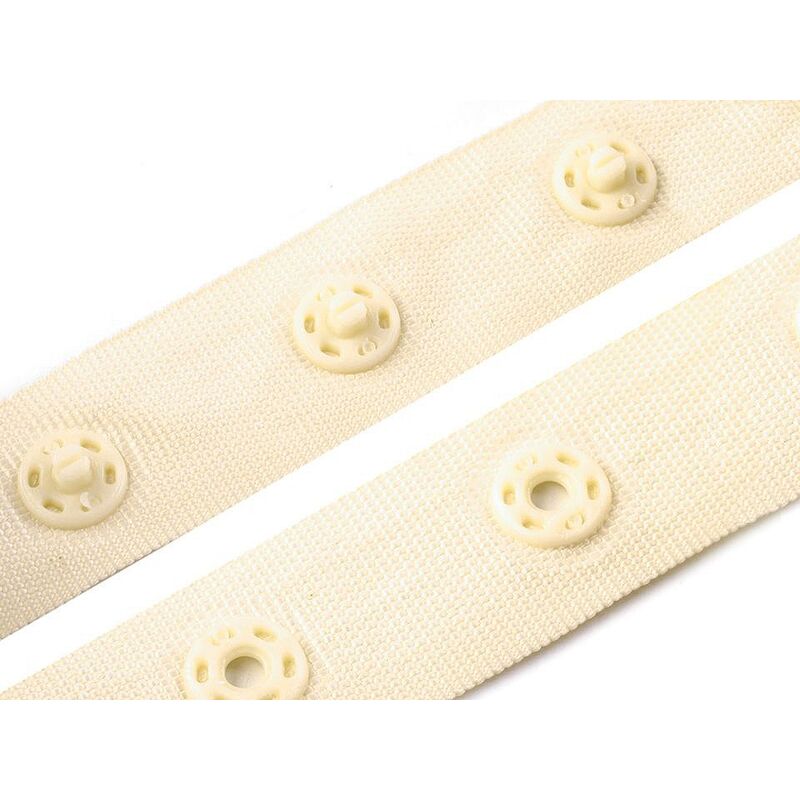 Tape with staples, 18mm